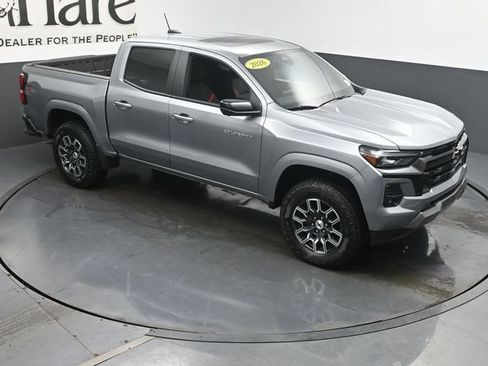 Used 2026 Chevrolet Colorado Z71 w/ Technology Package AWD/4WD image 46