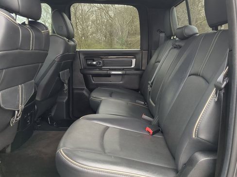 Used 2016 RAM 1500 Limited image 12