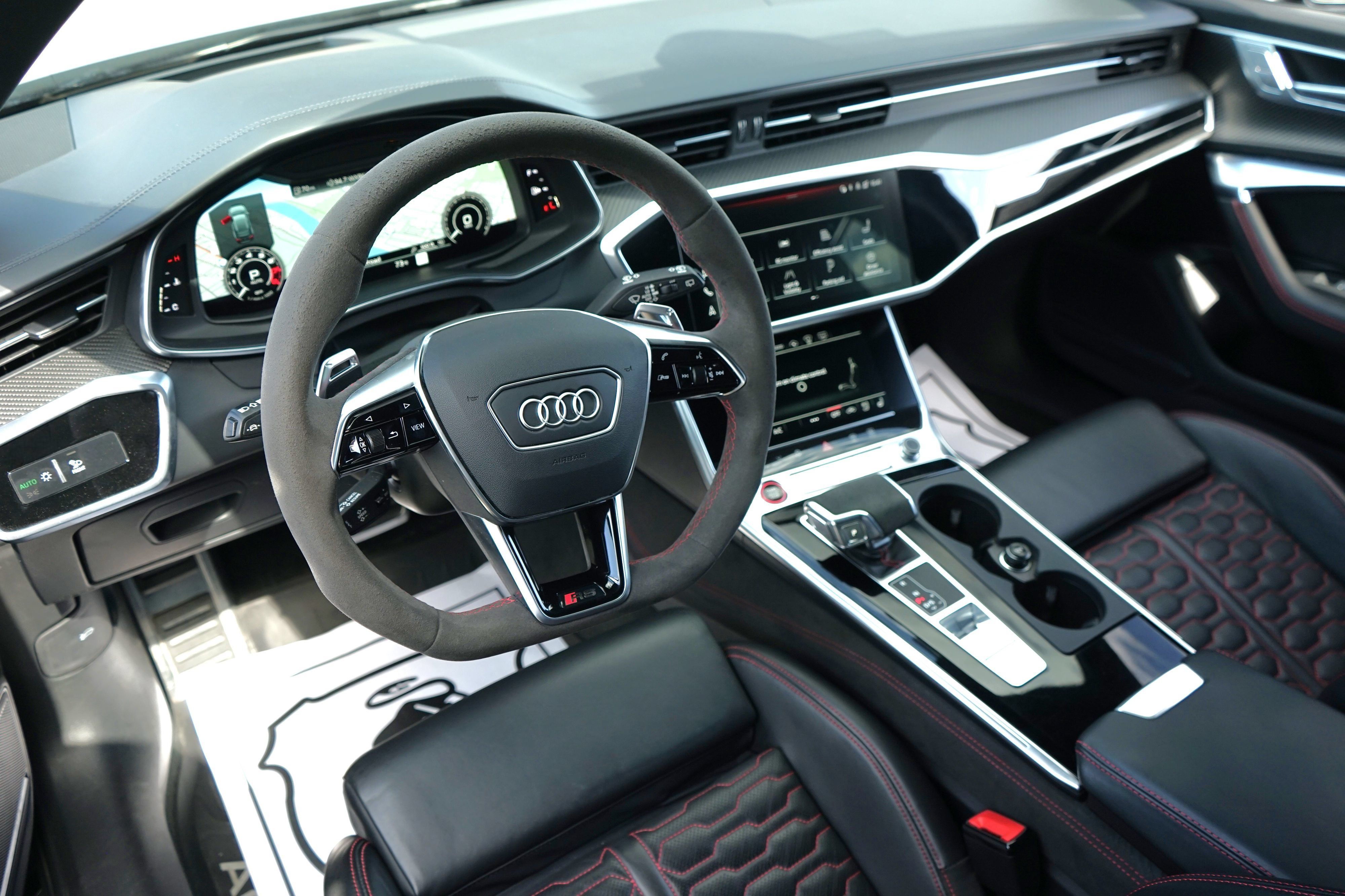Used 2022 Audi RS 6 AWD/4WD image 19