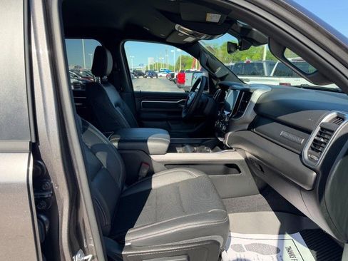 Used 2025 RAM 1500 Big Horn AWD/4WD image 18