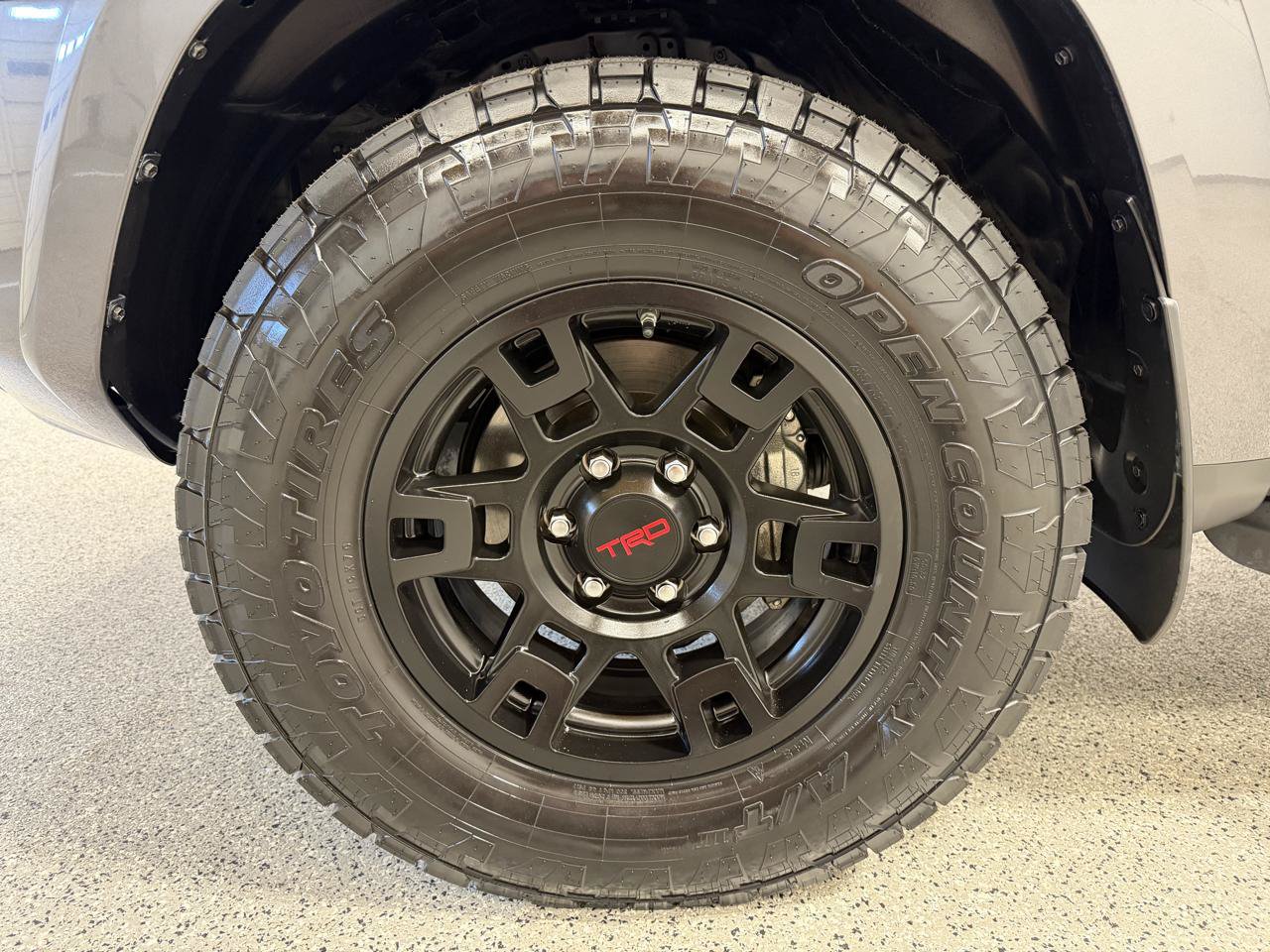 Used 2022 Toyota 4Runner SR5 RWD image 10