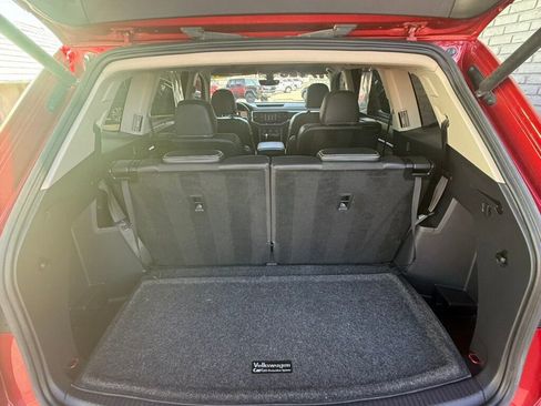 Used 2021 Volkswagen Atlas SEL Premium image 31