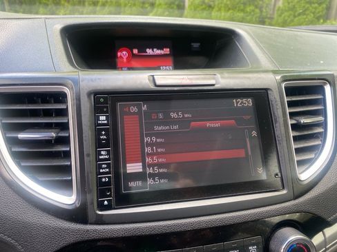 Used 2015 Honda CR-V EX image 17