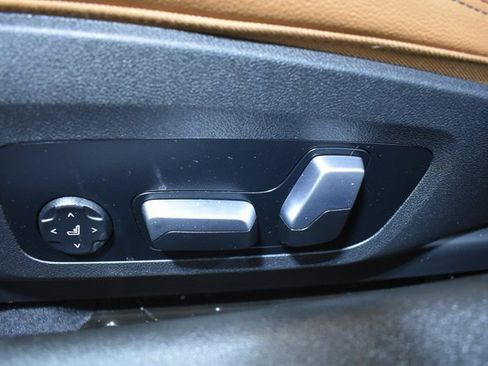 Used 2023 BMW M240i xDrive Coupe w/ Premium Package image 18