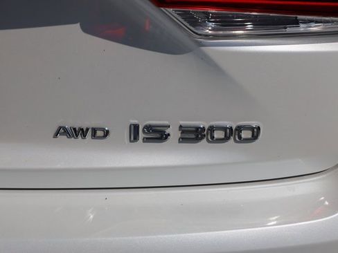 Used 2018 Lexus IS 300 AWD w/ Comfort Package image 46