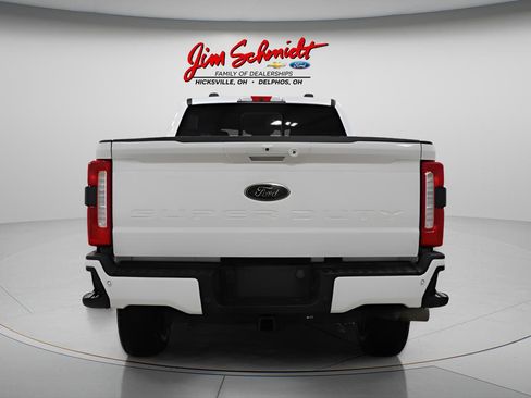 Used 2024 Ford F250 Lariat w/ Lariat Ultimate Package image 4