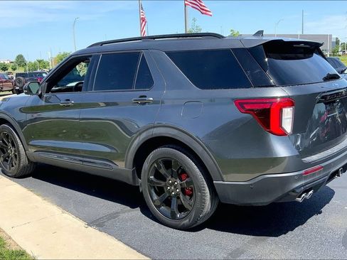 Used 2020 Ford Explorer ST w/ ST Street Pack AWD/4WD image 2