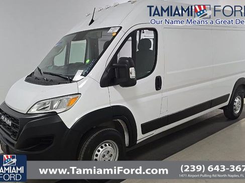 Used 2025 RAM ProMaster 2500 w/ Convenience Group FWD image 1