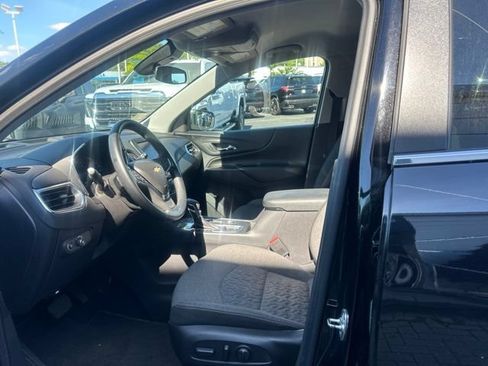 Used 2024 Chevrolet Equinox LT AWD/4WD image 9