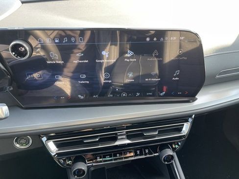 New 2026 Chevrolet Traverse LT image 18