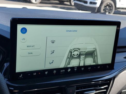 New 2026 Ford Escape ST-Line w/ Tech Pack #1 image 18