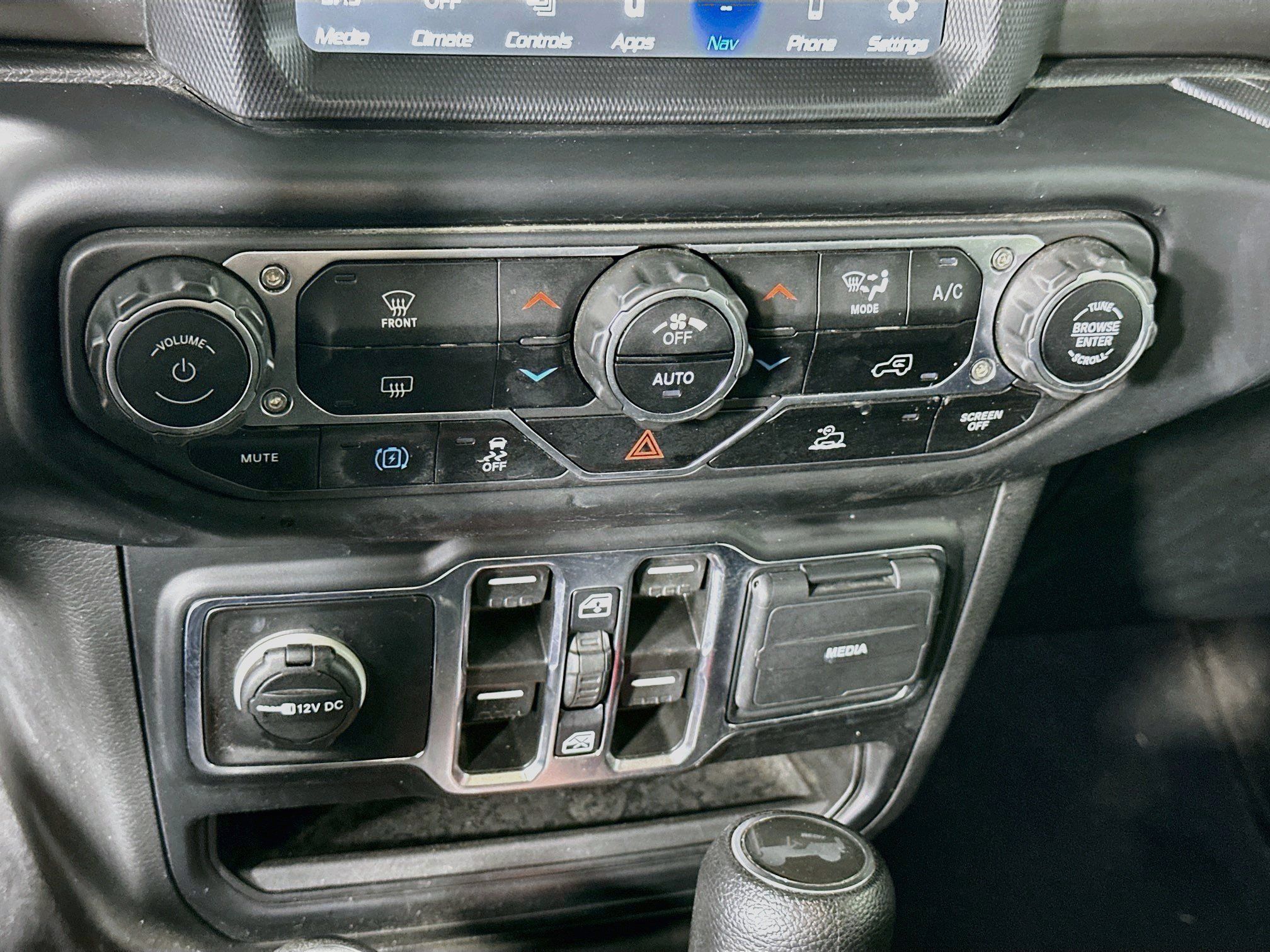 Used 2023 Jeep Wrangler Unlimited w/ 8.4" Radio Group AWD/4WD image 24