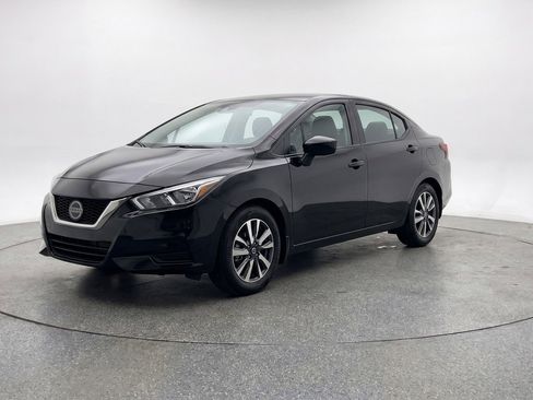 Used 2025 Nissan Versa SV w/ Trunk Package FWD image 3