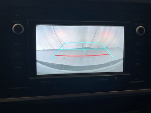 Used 2018 Toyota Tacoma SR5 image 17