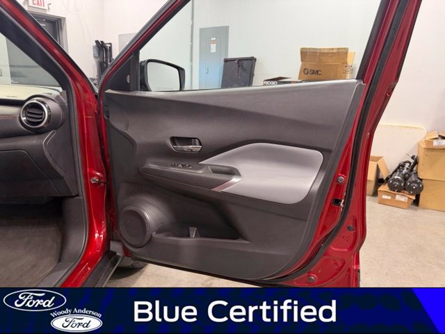 Used 2023 Nissan Kicks SR w/ SR Premium Package FWD image 25
