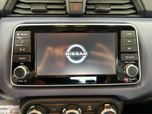 Used 2024 Nissan Versa SV FWD image 13