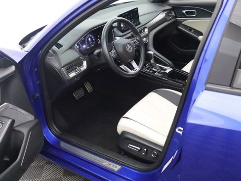 Used 2023 Acura Integra A-Spec image 15