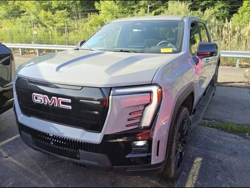 Used 2026 GMC Sierra EV Elevation w/ LPO, Elevation Dark Package AWD/4WD image 3