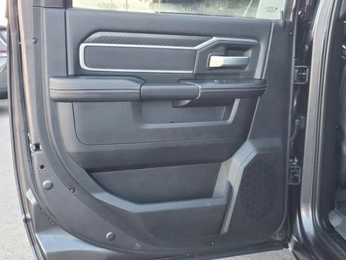 Used 2025 RAM 3500 Big Horn image 29