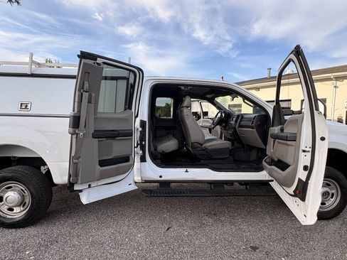 Used 2019 Ford F250 XL w/ XL Value Package AWD/4WD image 26