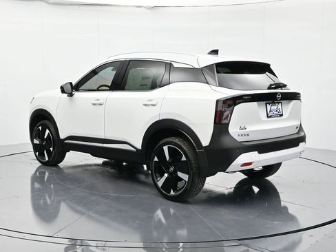 New 2026 Nissan Kicks SR FWD image 7