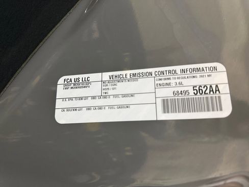 Used 2021 Jeep Grand Cherokee Altitude image 44