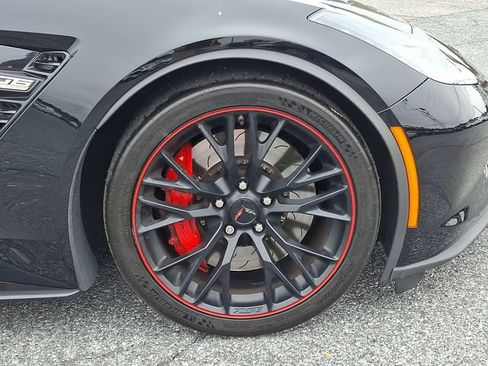 Certified 2019 Chevrolet Corvette Z06 RWD image 8