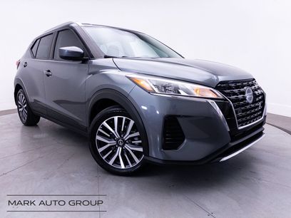 Used 2021 Nissan Kicks SV