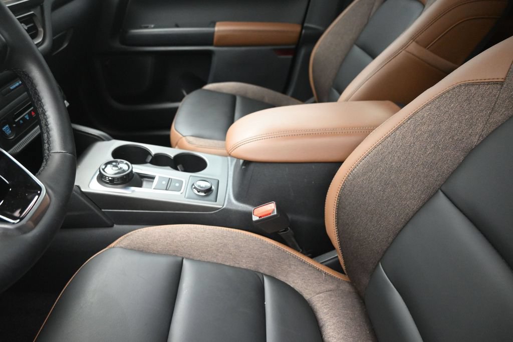 Certified 2025 Ford Bronco Sport Outer Banks w/ Outer Banks Tech Package+ AWD/4WD image 20
