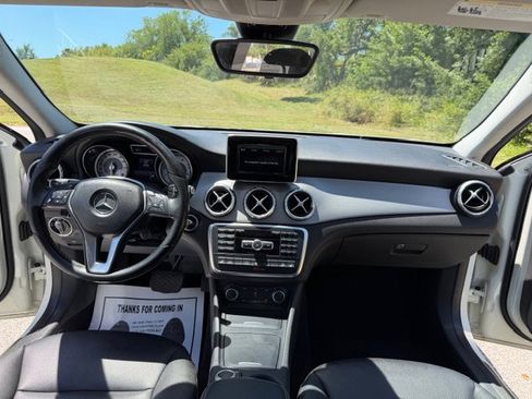 Used 2015 Mercedes-Benz GLA 250 4MATIC image 17