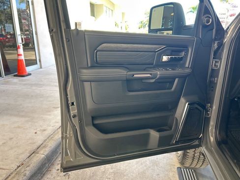 New 2026 RAM 2500 Limited image 47
