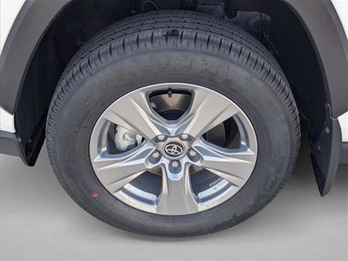 New 2025 Toyota RAV4 XLE image 9