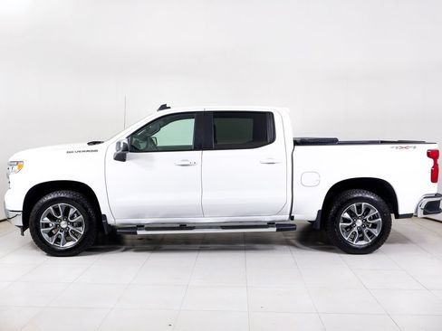 Used 2025 Chevrolet Silverado 1500 LT w/ Protection Package AWD/4WD image 2