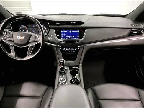 Used 2022 Cadillac XT5 Luxury AWD/4WD image 18