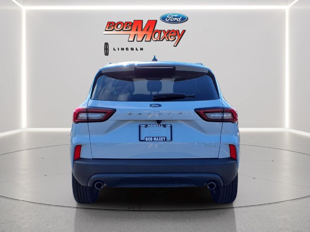 Used 2025 Ford Escape ST-Line Select AWD/4WD image 6
