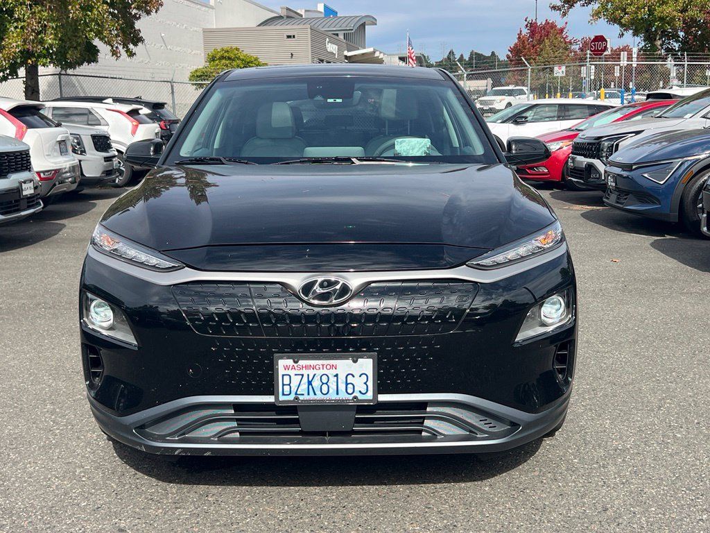 Used 2021 Hyundai Kona Ultimate w/ Cargo Package FWD image 4