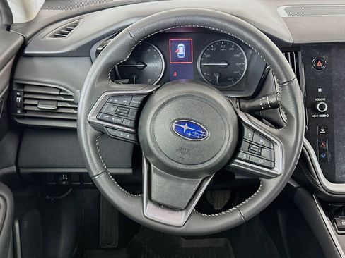 Used 2025 Subaru Outback Premium image 18