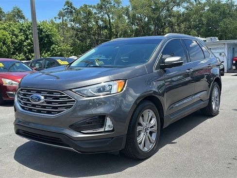 Used 2019 Ford Edge Titanium FWD image 17