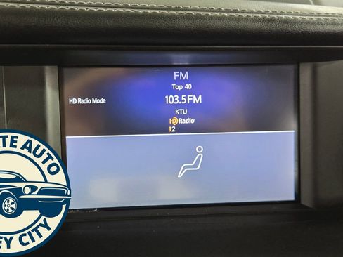 Used 2018 INFINITI QX30 AWD image 14
