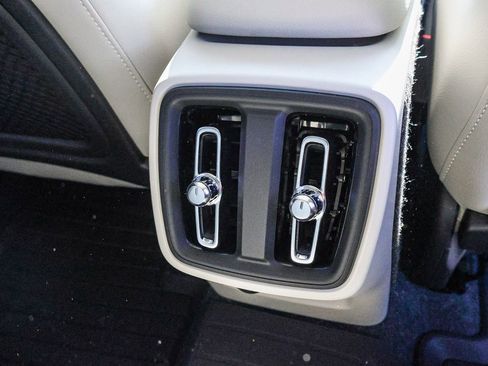 New 2026 Volvo XC40 B5 Plus w/ Protection Package Premier image 23