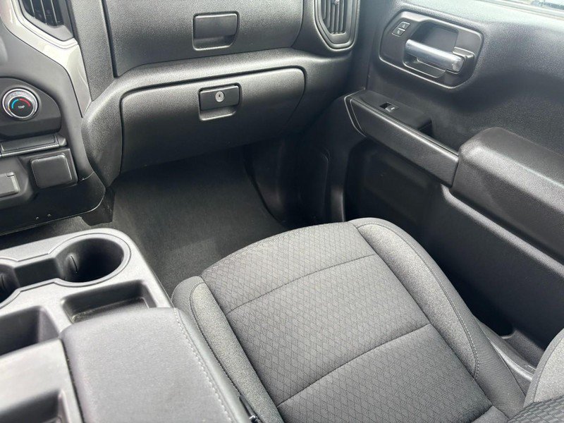 Used 2023 Chevrolet Silverado 1500 Custom AWD/4WD image 17