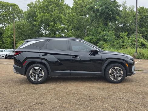 Used 2026 Hyundai Tucson SEL FWD image 3