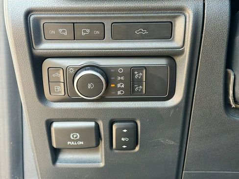 Used 2022 Ford F150 Lariat w/ Equipment Group 502A High AWD/4WD image 10