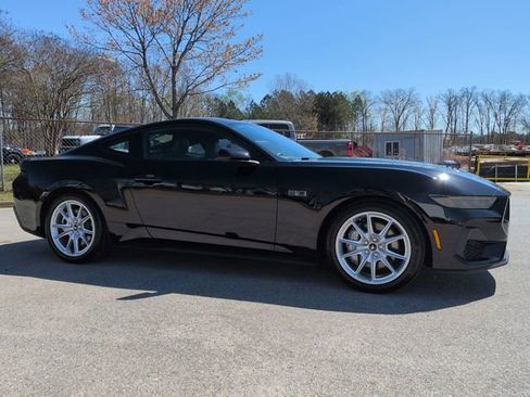 Certified 2025 Ford Mustang GT Premium image 2