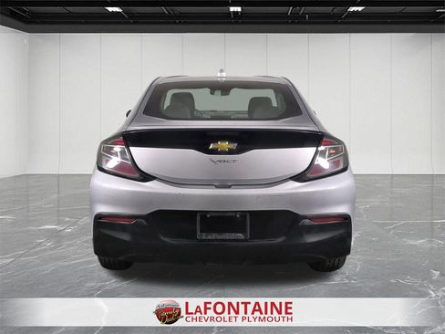 Certified 2018 Chevrolet Volt LT w/ Comfort Package image 7