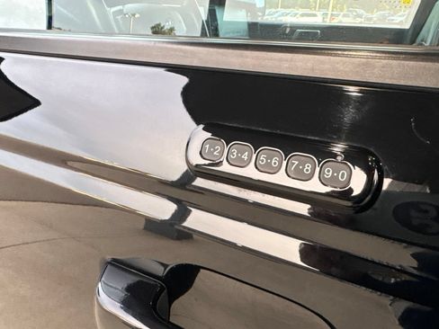 Used 2022 Ford Bronco Outer Banks AWD/4WD image 18