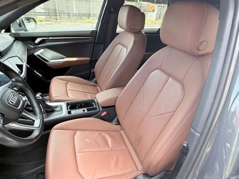 Used 2020 Audi Q3 2.0T Premium Plus w/ Premium Plus Package image 8