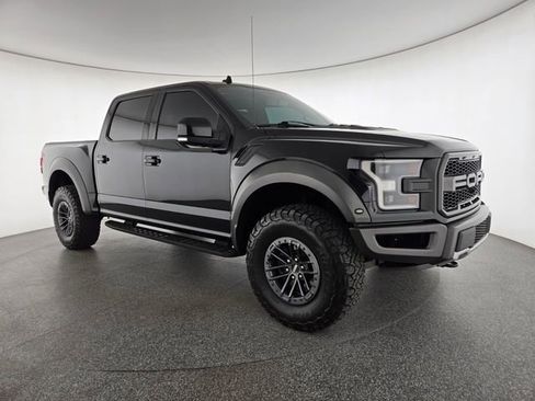 Used 2020 Ford F150 Raptor w/ Equipment Group 802A Luxury AWD/4WD image 15