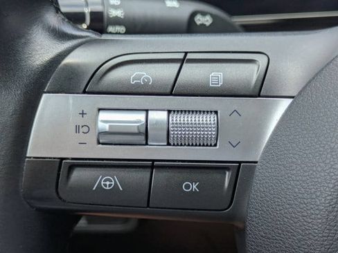 Used 2024 Hyundai Kona SEL AWD/4WD image 23