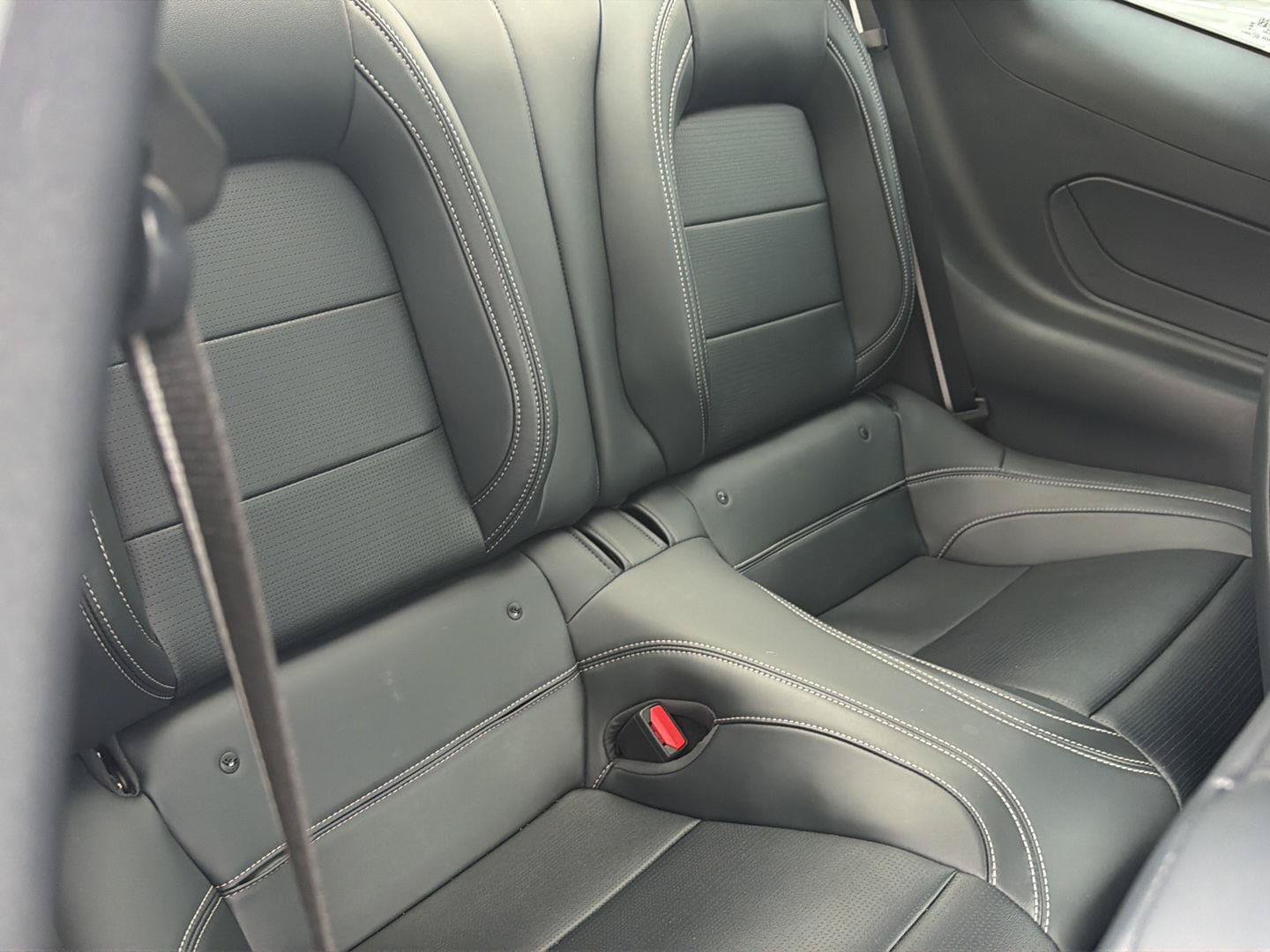Used 2025 Ford Mustang GT Premium RWD image 13